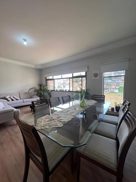 Apartamento reformado na Vila Pinto (tamanho de casa): 1ª foto da galeria de imagens do imóvel