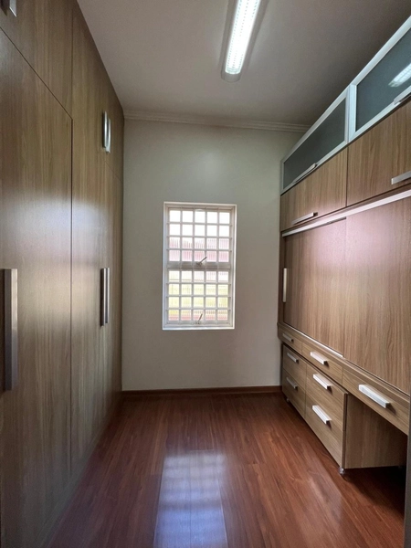 Casa na região central com 880 m² de terreno: 50ª foto da galeria de imagens do imóvel
