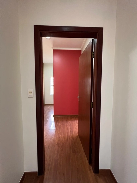 Casa na região central com 880 m² de terreno: 47ª foto da galeria de imagens do imóvel