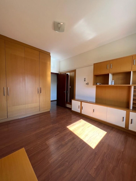 Casa na região central com 880 m² de terreno: 40ª foto da galeria de imagens do imóvel