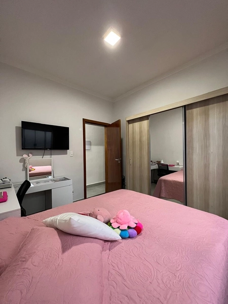 Casa Nova com ambientes integrados: 21ª foto da galeria de imagens do imóvel