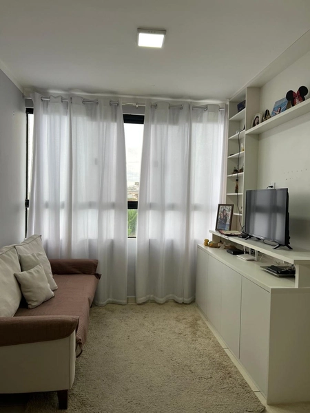 Apartamento todo mobiliado por 215 mil: 3ª foto da galeria de imagens do imóvel