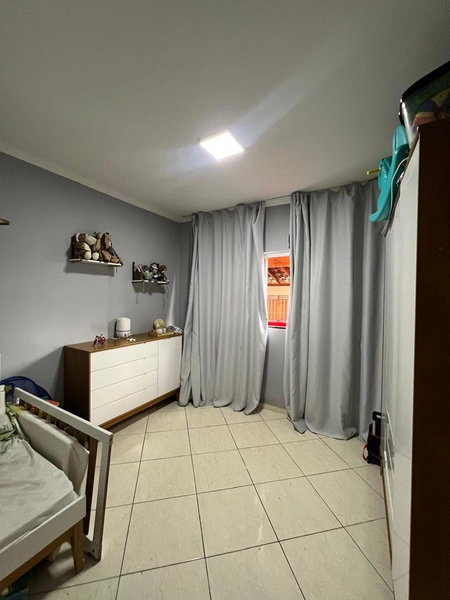 Casa com sala conjugada e cozinha planejada por 230 mil.: 12ª foto da galeria de imagens do imóvel