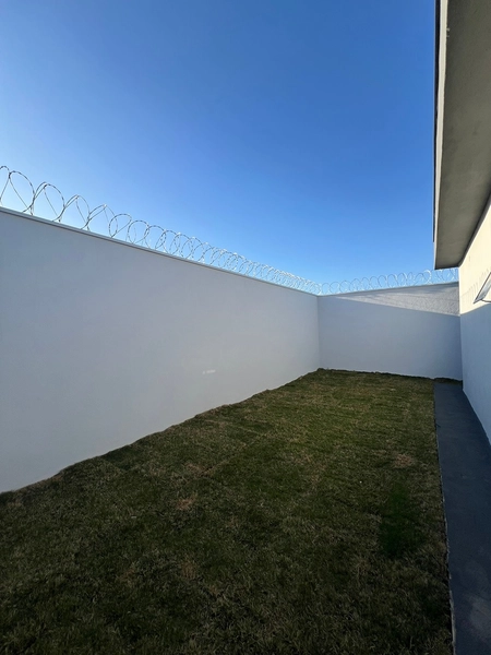Casa com 3 dormitórios sendo um suíte por 450 mil: 18ª foto da galeria de imagens do imóvel
