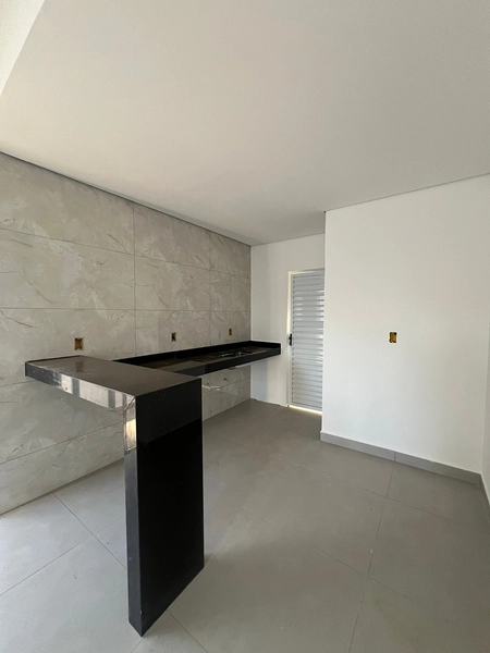 Casa com 3 dormitórios sendo um suíte por 450 mil: 6ª foto da galeria de imagens do imóvel