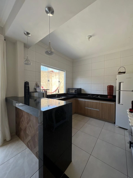 Casa com 2 suítes por 250 mil: 12ª foto da galeria de imagens do imóvel
