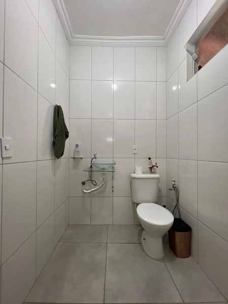 Casa com 2 suítes por 250 mil: 8ª foto da galeria de imagens do imóvel
