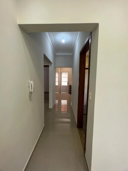 Casa alta com 4 dormitórios e UMA BELA VISTA: 7ª foto da galeria de imagens do imóvel