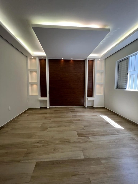 Casa alta com 4 dormitórios e UMA BELA VISTA: 14ª foto da galeria de imagens do imóvel
