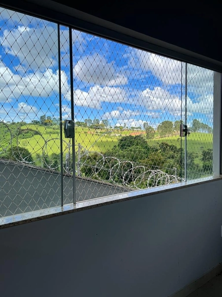 Casa alta com 4 dormitórios e UMA BELA VISTA: 25ª foto da galeria de imagens do imóvel
