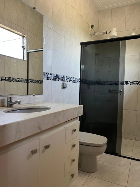 Casa de esquina próxima ao Shopping: 13ª foto da galeria de imagens do imóvel