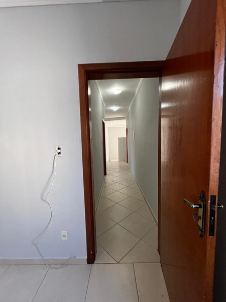Casa de esquina próxima ao Shopping: 15ª foto da galeria de imagens do imóvel