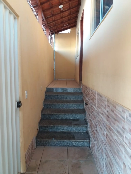 Casa próxima a Av dos Tachos: 2ª foto da galeria de imagens do imóvel