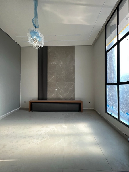 Casa com 4 dormitórios sendo 2 suítes e Piscina: 2ª foto da galeria de imagens do imóvel