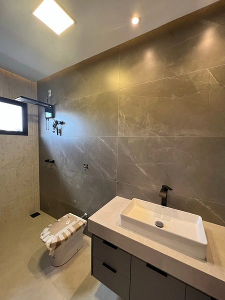 Casa com 4 dormitórios sendo 2 suítes e Piscina: 21ª foto da galeria de imagens do imóvel