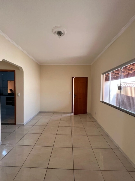 Casa terreno inteiro por 295 mil: 6ª foto da galeria de imagens do imóvel