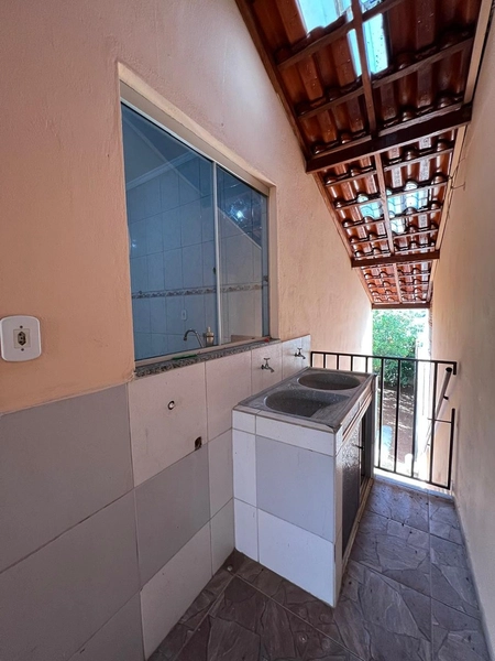 Casa terreno inteiro por 295 mil: 19ª foto da galeria de imagens do imóvel