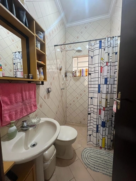 Casa próxima ao shopping por 390 mil: 6ª foto da galeria de imagens do imóvel