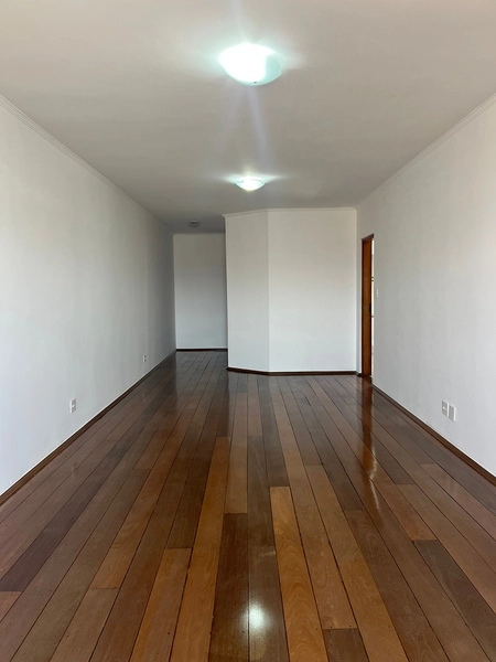 Apto no centro de 790 mil por 690 mil: 7ª foto da galeria de imagens do imóvel