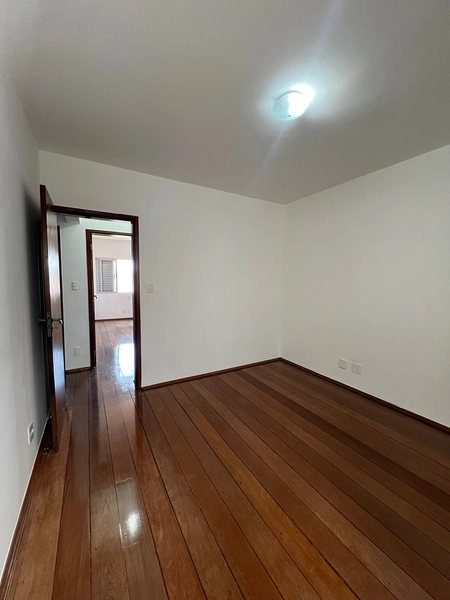 Apto no centro de 790 mil por 690 mil: 18ª foto da galeria de imagens do imóvel