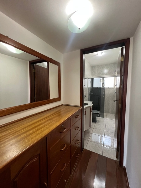 Apto no centro de 790 mil por 690 mil: 24ª foto da galeria de imagens do imóvel