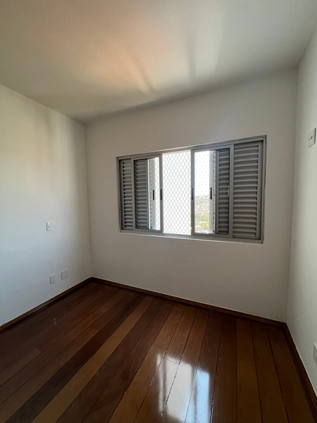 Apto no centro de 790 mil por 690 mil: 22ª foto da galeria de imagens do imóvel