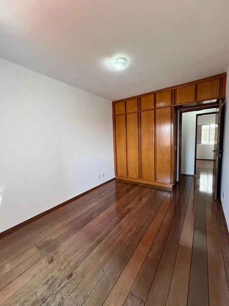 Apto no centro de 790 mil por 690 mil: 16ª foto da galeria de imagens do imóvel