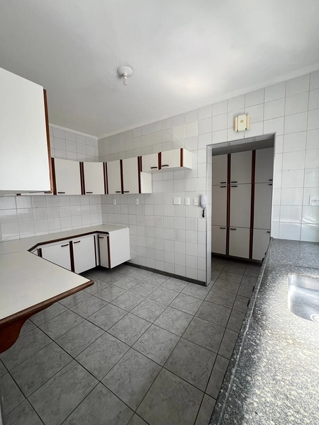 Apto no centro de 790 mil por 690 mil: 28ª foto da galeria de imagens do imóvel