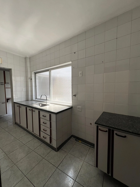 Apto no centro de 790 mil por 690 mil: 27ª foto da galeria de imagens do imóvel