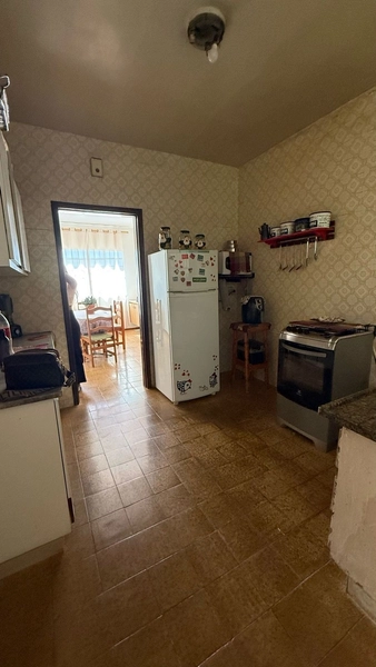 Casa com 2 moradias por 400 mil: 7ª foto da galeria de imagens do imóvel