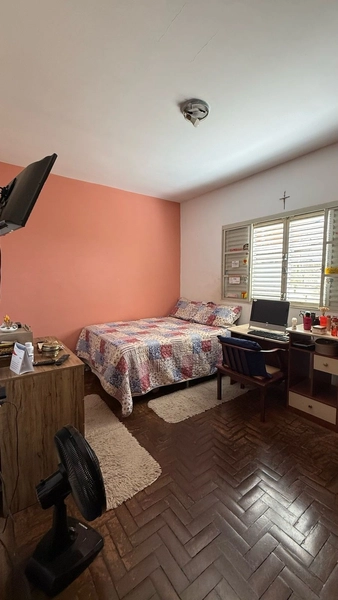 Casa com 2 moradias por 400 mil: 9ª foto da galeria de imagens do imóvel