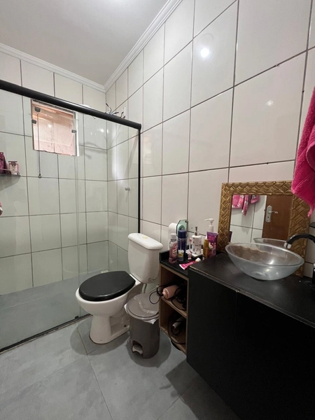 Casa com piscina por 380 mil: 14ª foto da galeria de imagens do imóvel