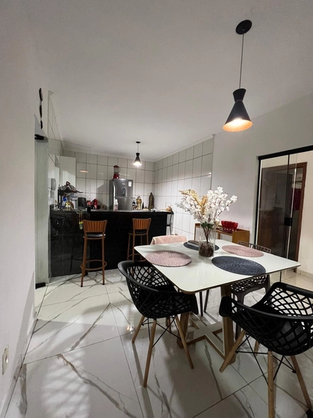 Casa com piscina por 380 mil: 20ª foto da galeria de imagens do imóvel