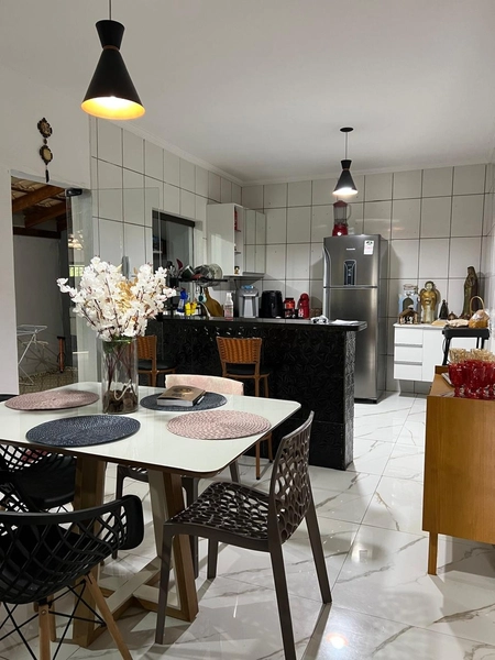 Casa com piscina por 380 mil: 19ª foto da galeria de imagens do imóvel