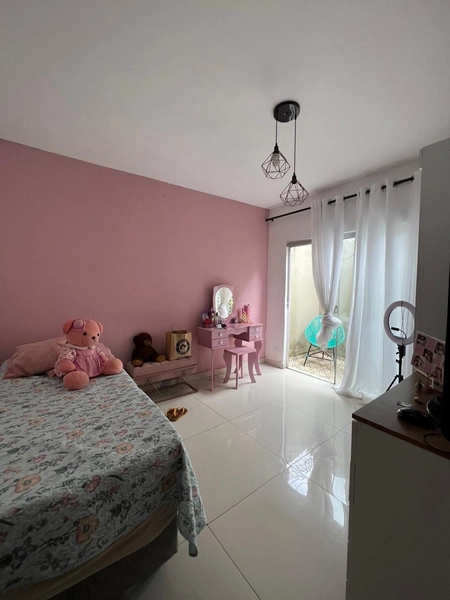 Casa com piscina por 380 mil: 15ª foto da galeria de imagens do imóvel