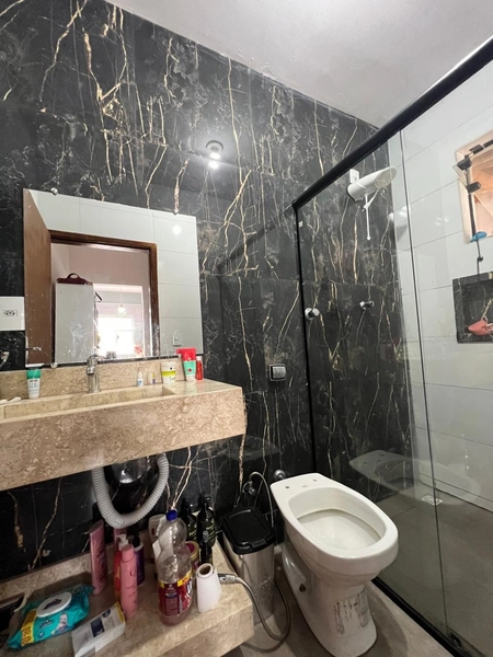 Casa com piscina por 380 mil: 12ª foto da galeria de imagens do imóvel