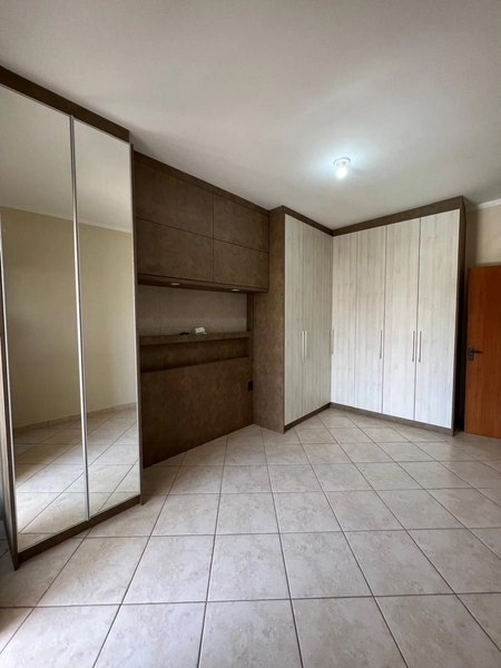 Casa no Jardim Zinoca: 13ª foto da galeria de imagens do imóvel