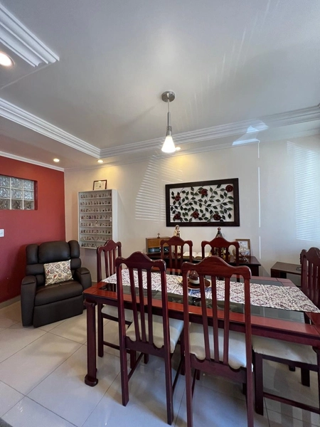 Casa no Pinheiros com 4 dormitórios: 8ª foto da galeria de imagens do imóvel
