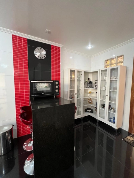 Casa no Pinheiros com 4 dormitórios: 14ª foto da galeria de imagens do imóvel