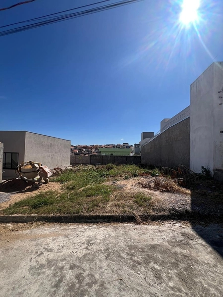 Terreno plano no Portinari: 2ª foto da galeria de imagens do imóvel