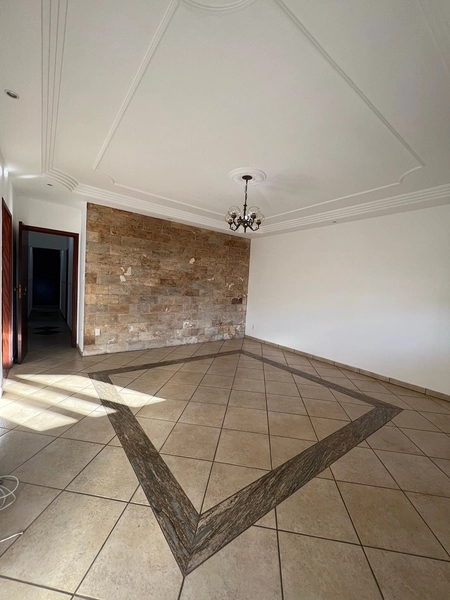 Casa no Boa Vista com 4 dormitórios: 8ª foto da galeria de imagens do imóvel