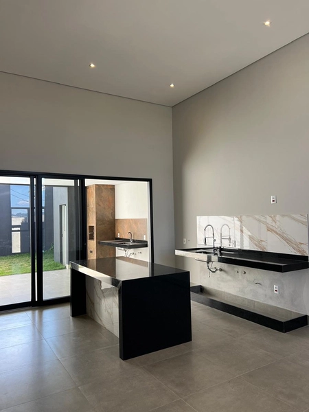 Casa nova no Treviso: 9ª foto da galeria de imagens do imóvel