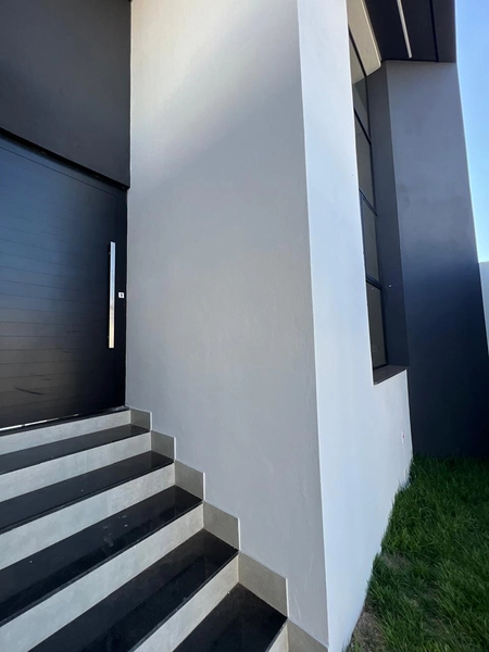 Casa nova no Treviso: 4ª foto da galeria de imagens do imóvel