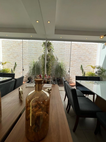 Casa plana com jacuzzi pro 780 mil: 13ª foto da galeria de imagens do imóvel