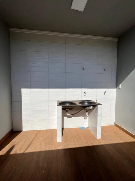 Casa com pé direito duplo no Porto Real: 39ª foto da galeria de imagens do imóvel