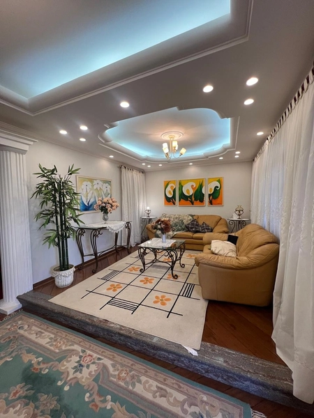 Casa no Cidade Nova com 5 quartos por 870 mil: 7ª foto da galeria de imagens do imóvel