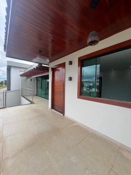 Casa com vista pra cidade: 5ª foto da galeria de imagens do imóvel