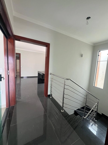 Casa com vista pra cidade: 8ª foto da galeria de imagens do imóvel