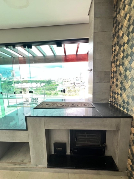 Casa com vista pra cidade: 26ª foto da galeria de imagens do imóvel