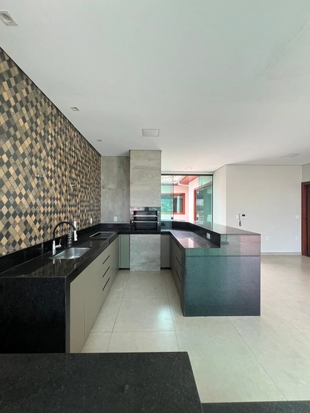 Casa com vista pra cidade: 25ª foto da galeria de imagens do imóvel